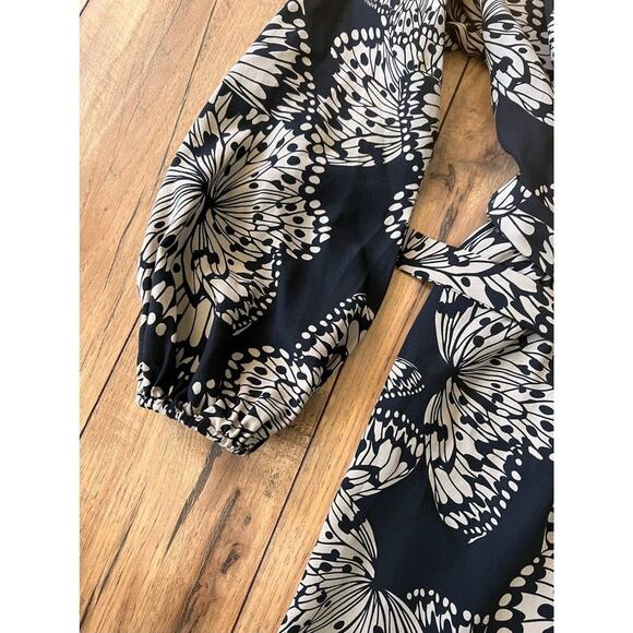 Charlie Jade size XS 100% silk dress - Picture 2 of 4